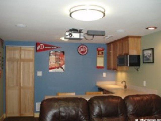 7553 Parkway Dr, Midvale, UT 84047 — photo 4