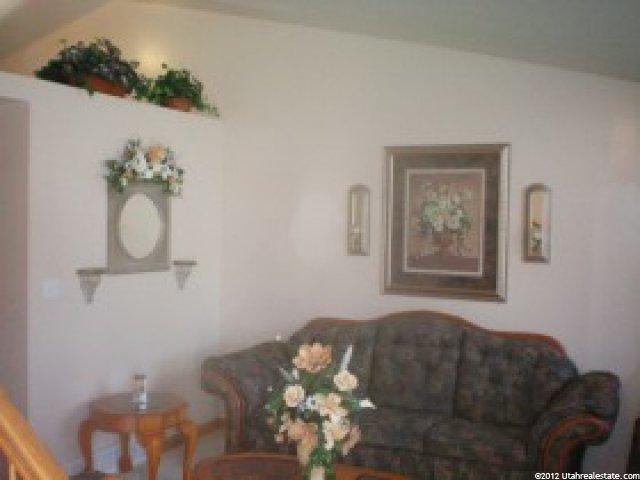 7266 S Wimbledon Ct W, West Jordan, UT 84084 — photo 2