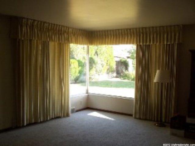 2256 E Bryan Cir S, Salt Lake City, UT 84108 — photo 2