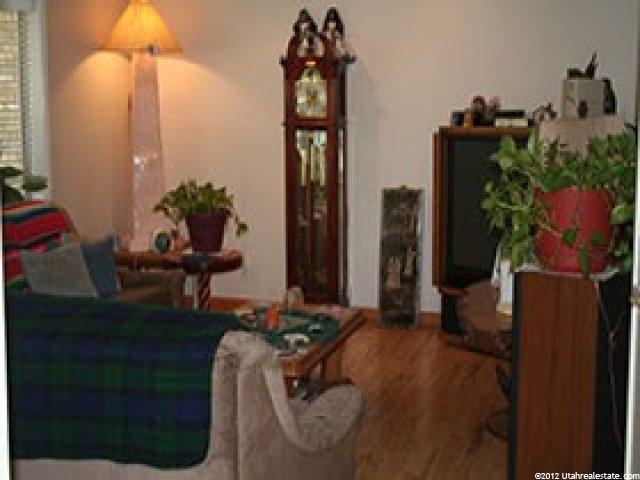 1608 Fieldcrest Ln, Holladay, UT 84117 — photo 2
