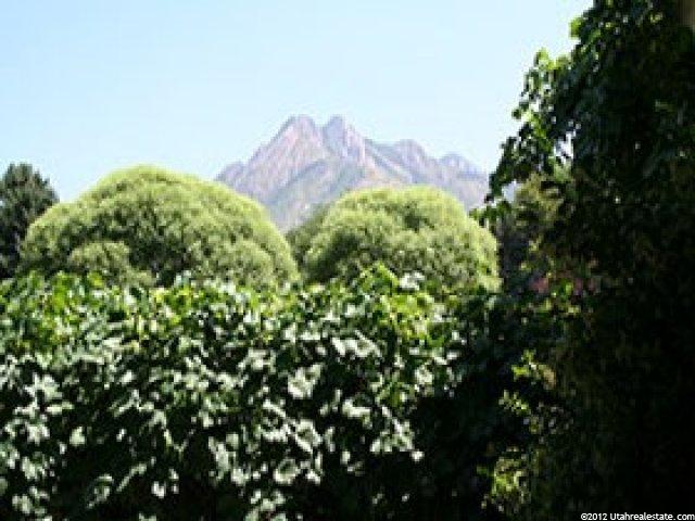 1608 Fieldcrest Ln, Holladay, UT 84117 — photo 9