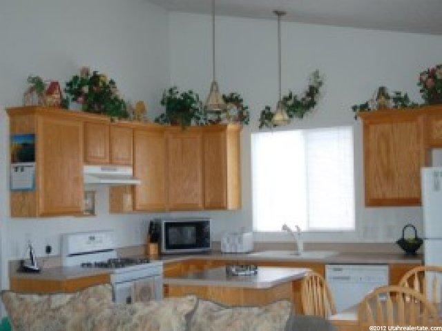 405 Triple Crown Way, Grantsville, UT 84029 — photo 5