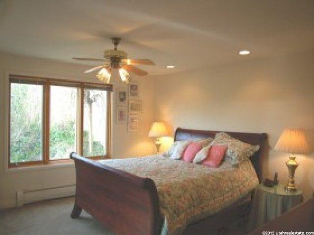 360 E 1825 N, Centerville, UT 84014 — photo 9
