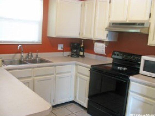 9474 S 250 E, Sandy, UT 84070 — photo 4