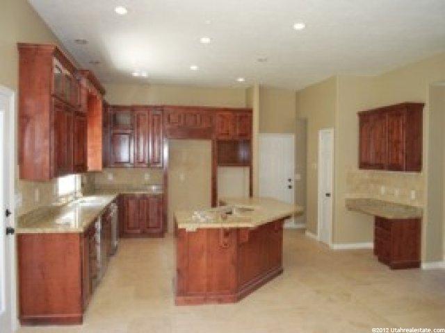 1162 E Sunset Loop Rd, Bountiful, UT 84010 — photo 2
