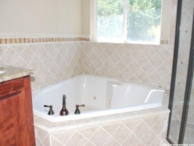 1162 E Sunset Loop Rd, Bountiful, UT 84010 — photo 3