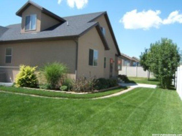 3852 Salinas Dr, Riverton, UT 84065 — photo 2