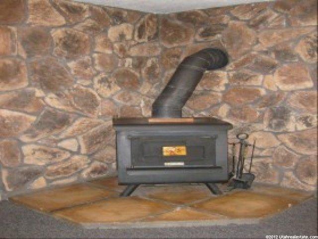 568 Fowler Ave, Ogden, UT 84404 — photo 7