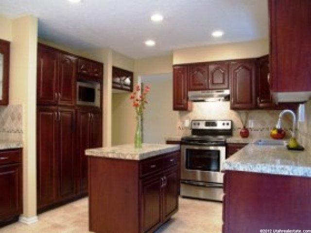 2609 Oak Creek Dr, Sandy, UT 84093 — photo 6