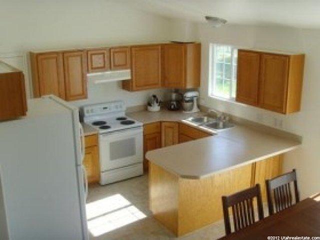 5007 S 3900 W, Roy, UT 84067 — photo 2