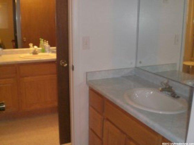 8330 S 1050 E, Sandy, UT 84094 — photo 7