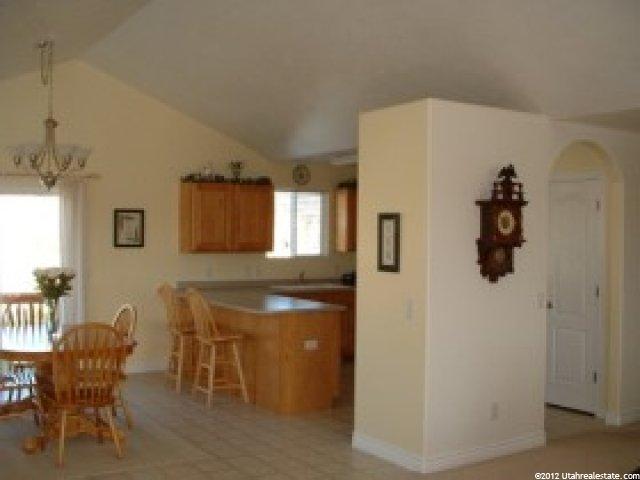 298 Wrangler Rd, Farmington, UT 84025 — photo 5