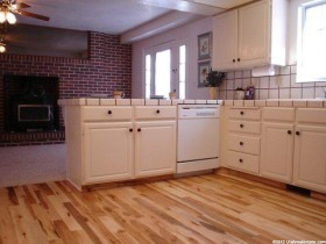 555 S Spencer Way, Farmington, UT 84025 — photo 5