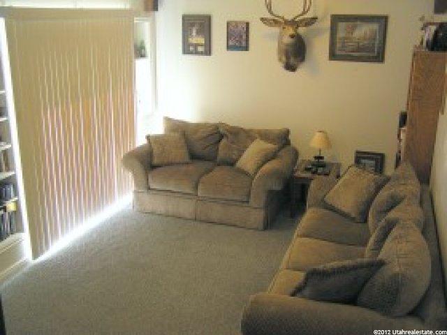330 S 950 E, Layton, UT 84041 — photo 11