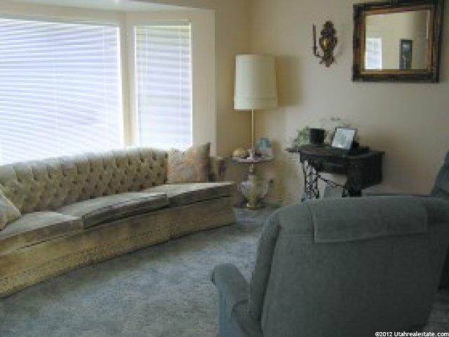 330 S 950 E, Layton, UT 84041 — photo 12