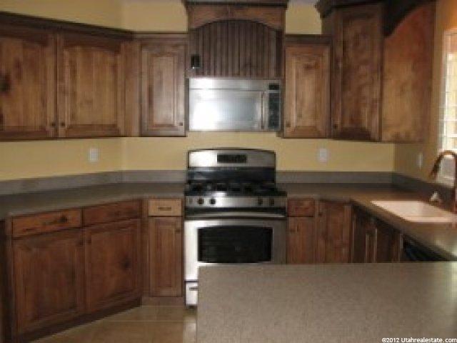 2982 W 2300 N, Clinton, UT 84015 — photo 5