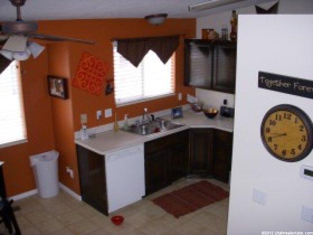 515 W 150 S, Clearfield, UT 84015 — photo 2