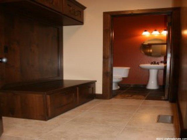 466 E 800 S, River Heights, UT 84321 — photo 8