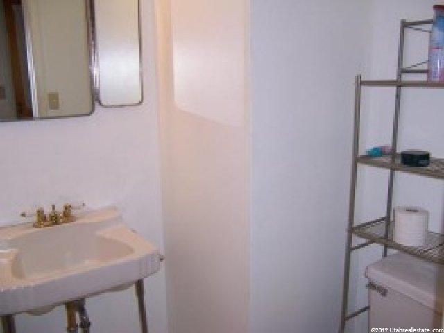 4825 S 2075 W, Roy, UT 84067 — photo 8