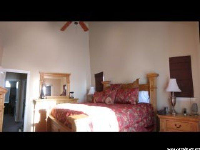 970 View Crest Ln, Kaysville, UT 84037 — photo 2