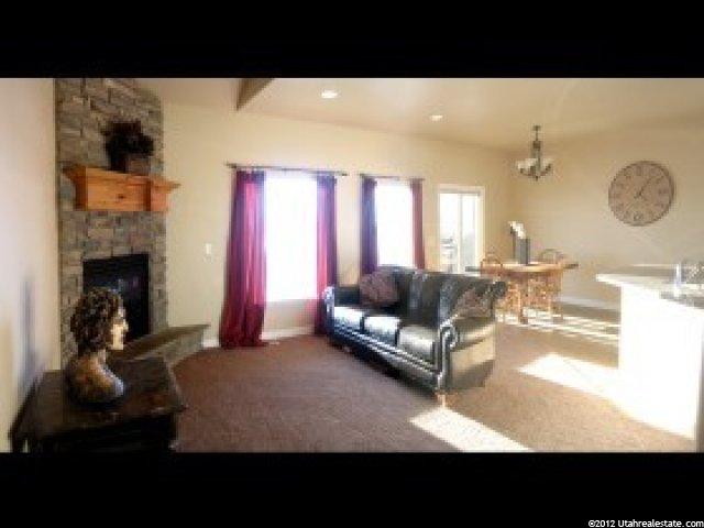 970 View Crest Ln, Kaysville, UT 84037 — photo 3