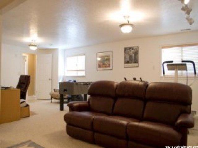 979 E 5675 S, South Ogden, UT 84405 — photo 8