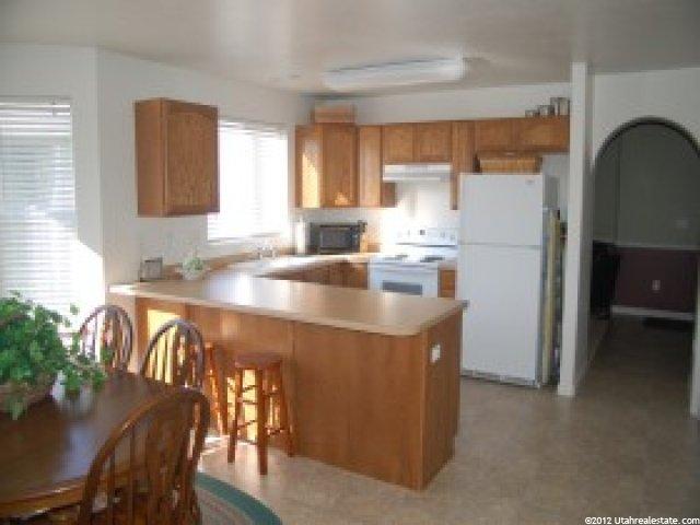 176 Caleb Dr, North Salt Lake, UT 84054 — photo 3