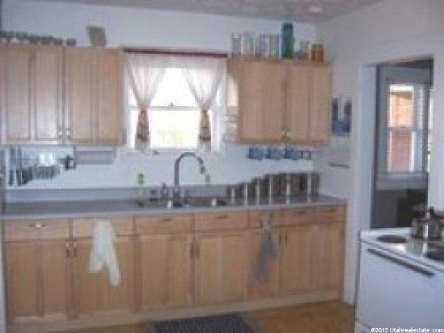 3249 Ogden Ave, Ogden, UT 84401 — photo 3