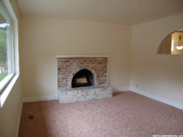 1327 N Main St E, Farmington, UT 84025 — photo 2