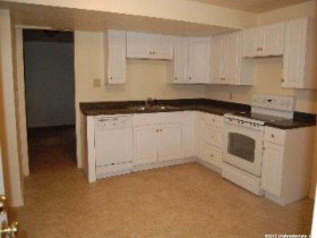 1327 N Main St E, Farmington, UT 84025 — photo 6