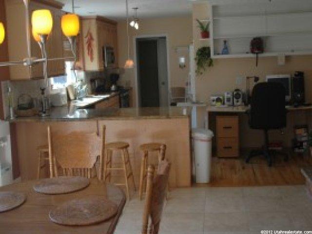 926 N 800 W, West Bountiful, UT 84087 — photo 4