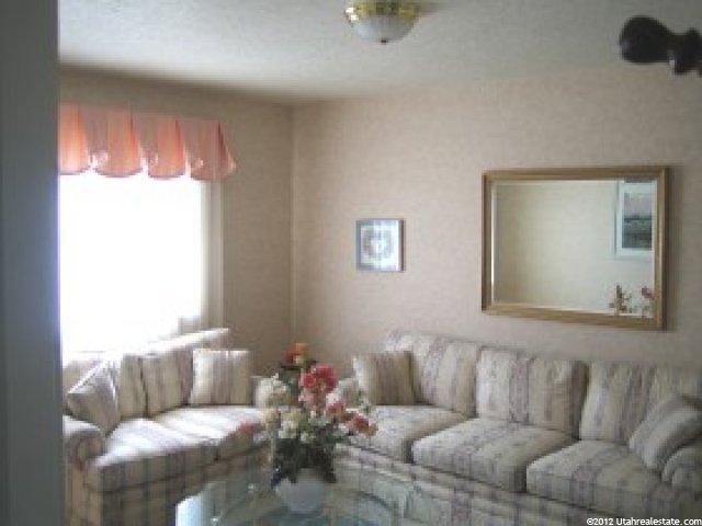 584 W 1875 N, Centerville, UT 84014 — photo 3
