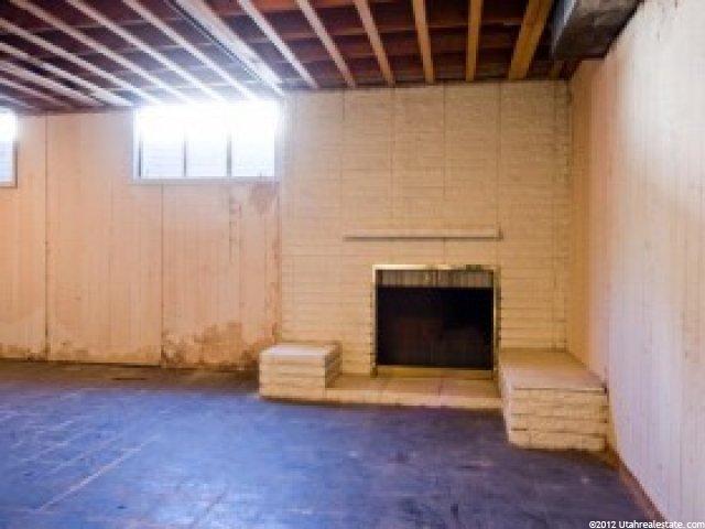 323 E Saunders St, Murray, UT 84107 — photo 8