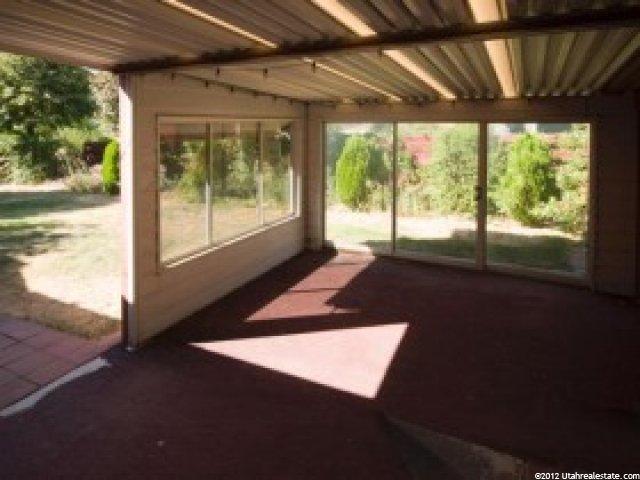 323 E Saunders St, Murray, UT 84107 — photo 10