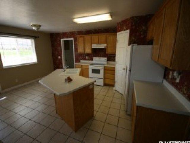 537 W 200 N, Hyrum, UT 84319 — photo 2