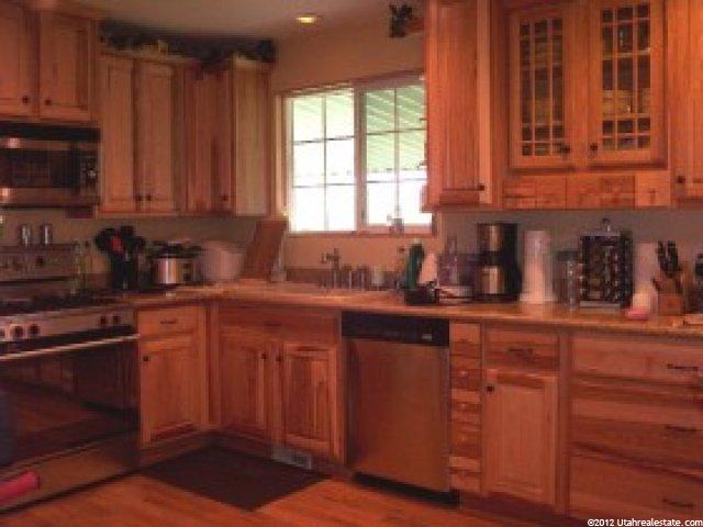 5274 S 3100 W, Roy, UT 84067 — photo 3