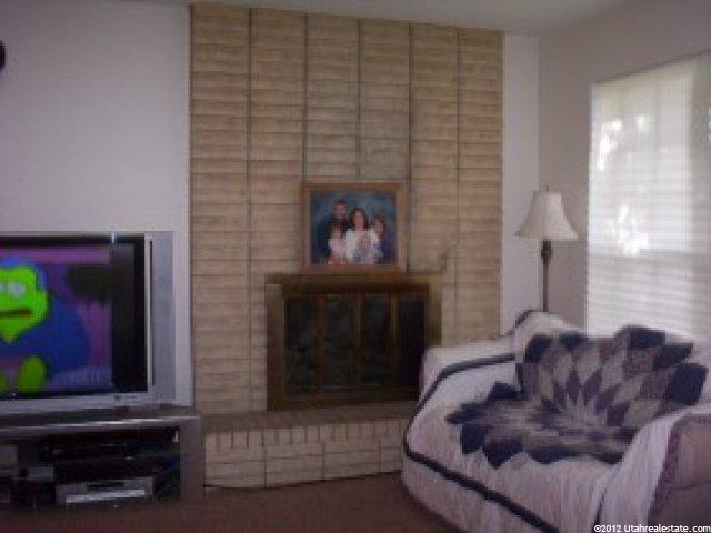 5274 S 3100 W, Roy, UT 84067 — photo 9