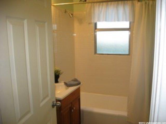 2096 W 3950 S, Roy, UT 84067 — photo 9