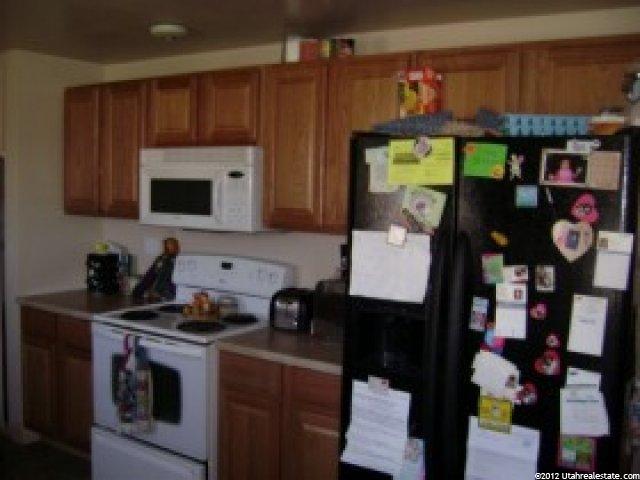 417 W 870 N, Sunset, UT 84015 — photo 5