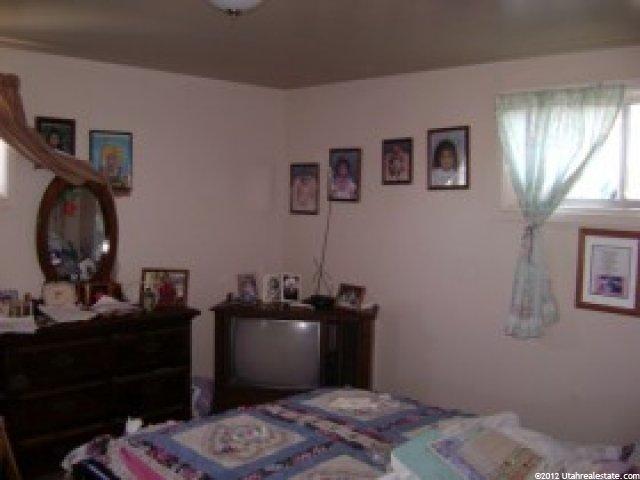 417 W 870 N, Sunset, UT 84015 — photo 7