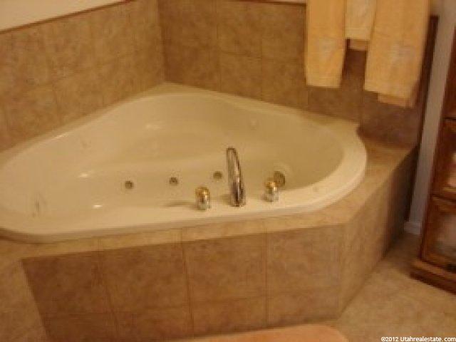 837 E 10600 S, Sandy, UT 84094 — photo 3