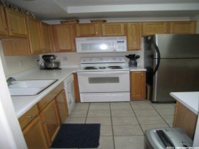 144 E Daisyfield Dr, Draper, UT 84020 — photo 4