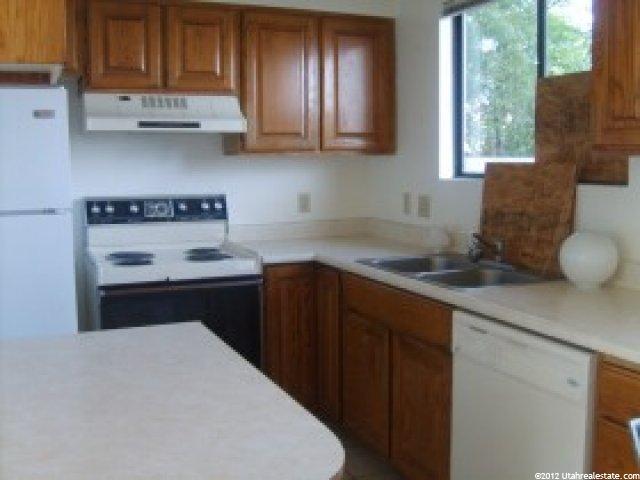 525 S 1100 E #12, St. George, UT 84770 — photo 3