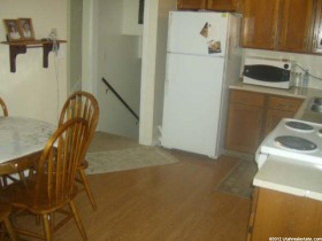 967 E Gordon Ave, Layton, UT 84040 — photo 2