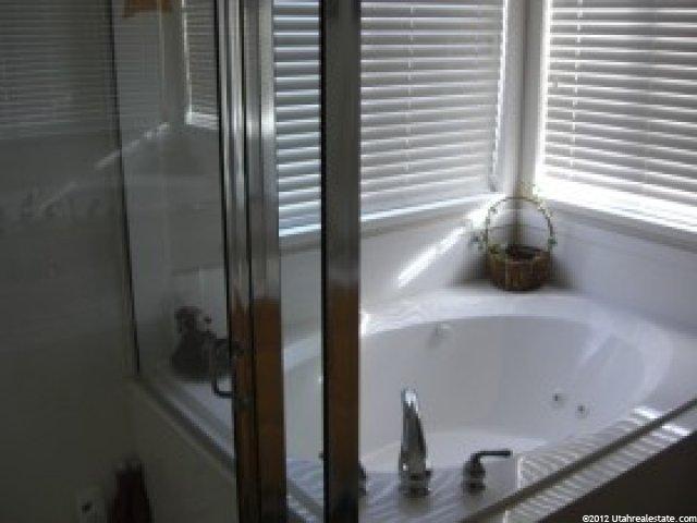796 N 3625 W, Layton, UT 84041 — photo 9