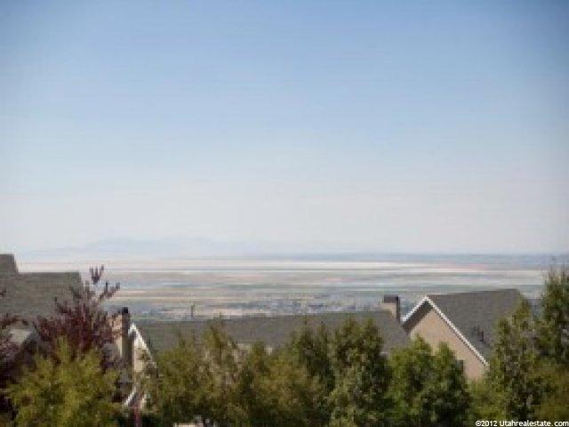 3883 Highland Ct, Bountiful, UT 84010 — photo 10