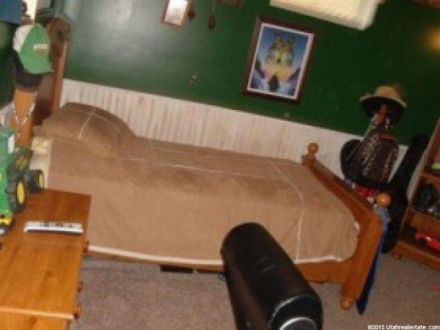 1668 N 2850 W, Clinton, UT 84015 — photo 6