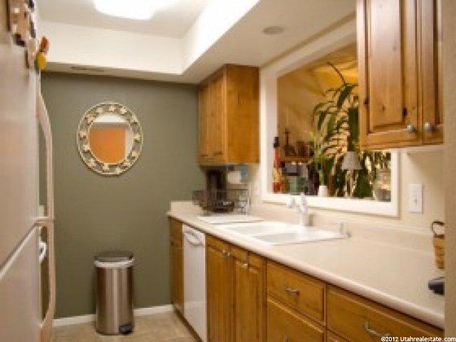 6902 S 825 E, Midvale, UT 84047 — photo 7
