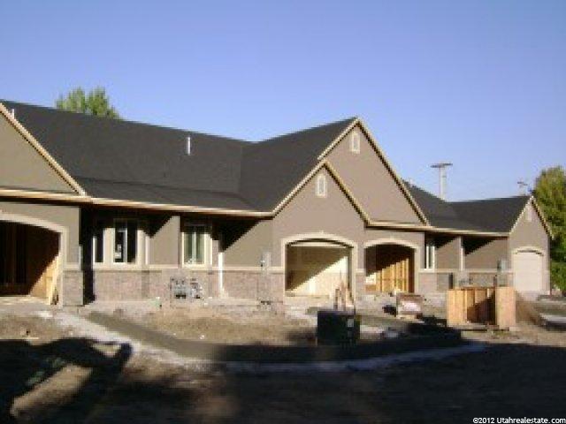 252 E Parrish Ln #C, Centerville, UT 84014 — photo 2