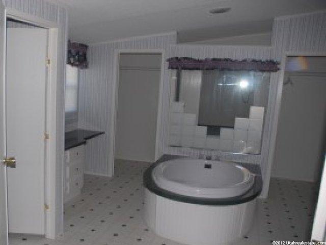 155 S 300 E, Centerfield, UT 84622 — photo 6